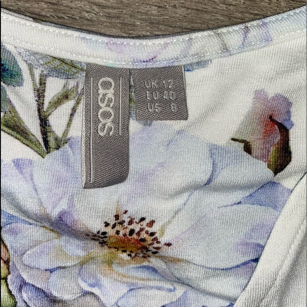 NWOT ASOS Faux Wrap Floral Dress Size 8 White Pruple - Picture 4 of 11